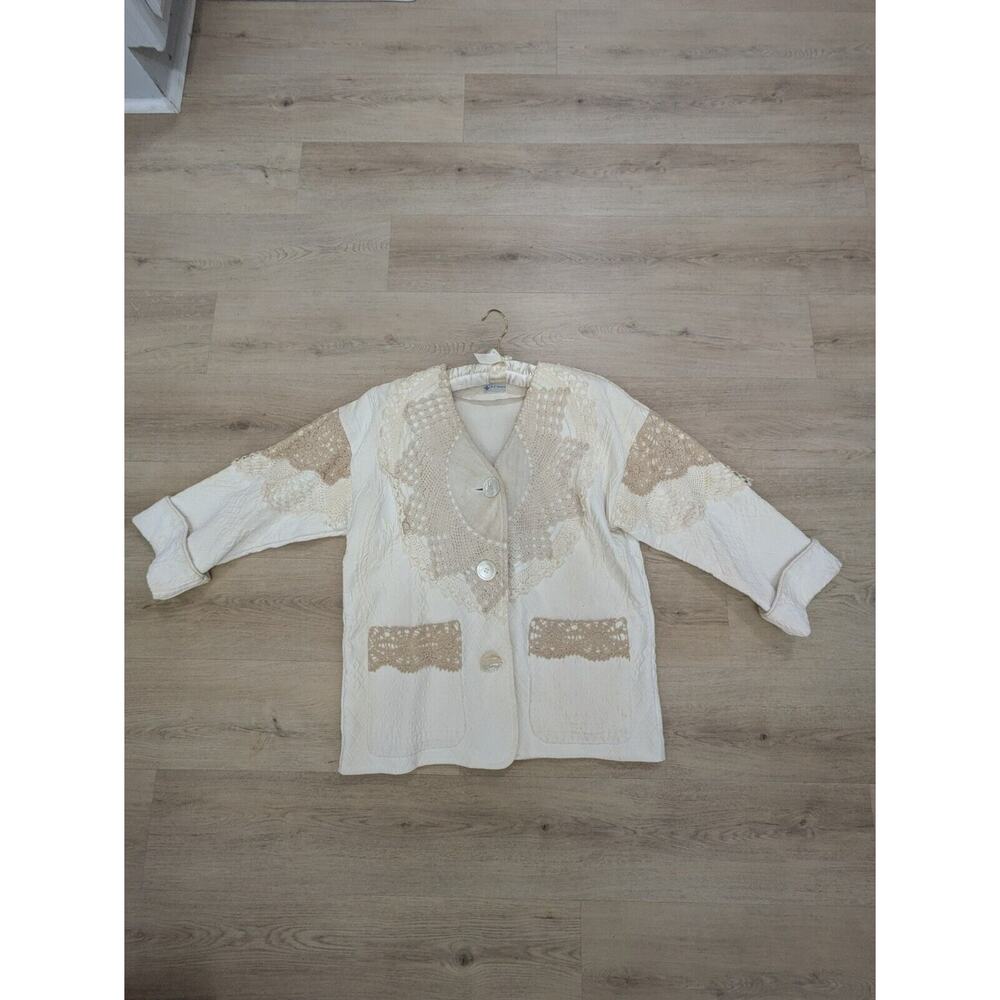 Vintage B J Designs Austin Cream Color Coat/Blazer
